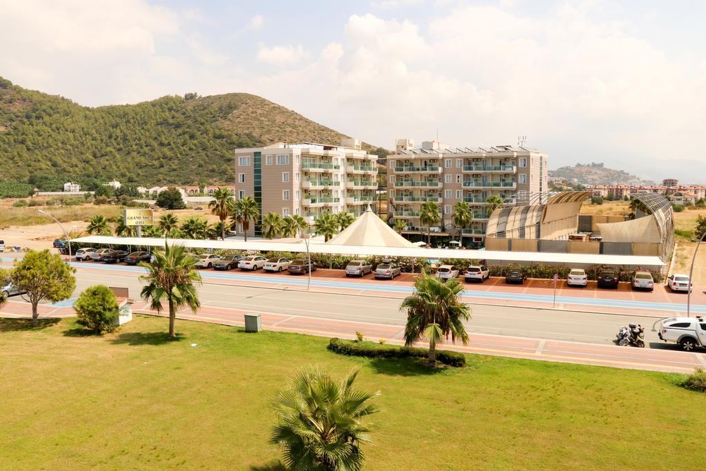 Grand Akca Hotel Газипаша Экстерьер фото